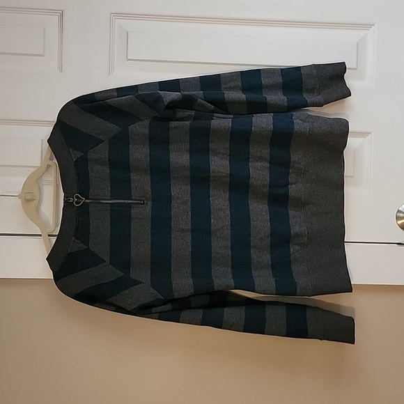 Roxy womens XL top - Picture 4 of 4